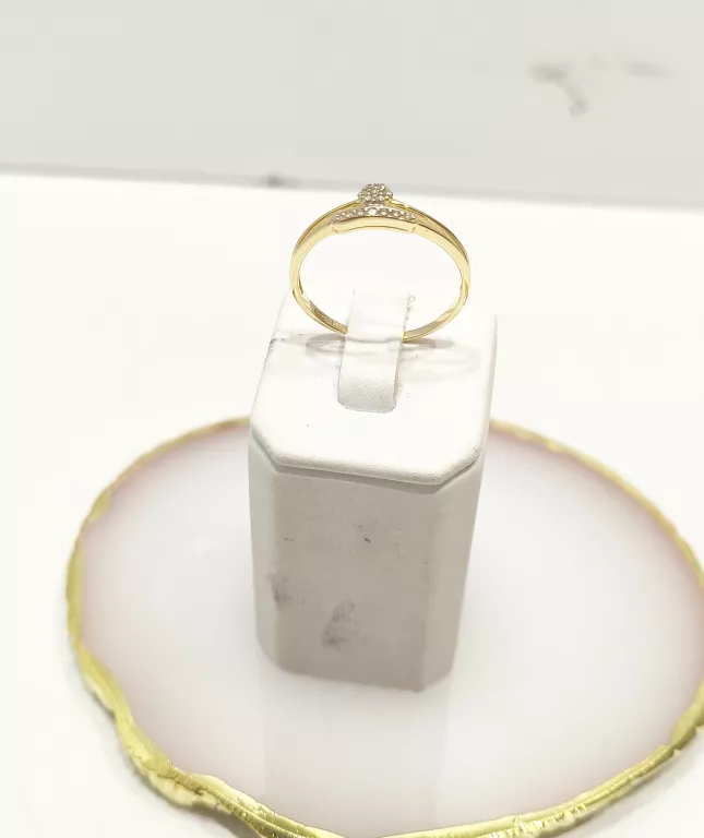DELIKATNY ZŁOTY PIERŚCIONEK 1,10G 585