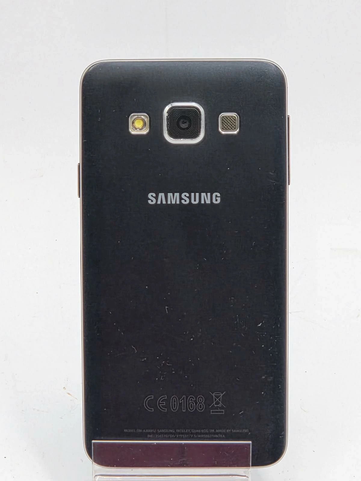 telefon-samsung-a3-216gb-wbudowana-pamiec-202869-214201