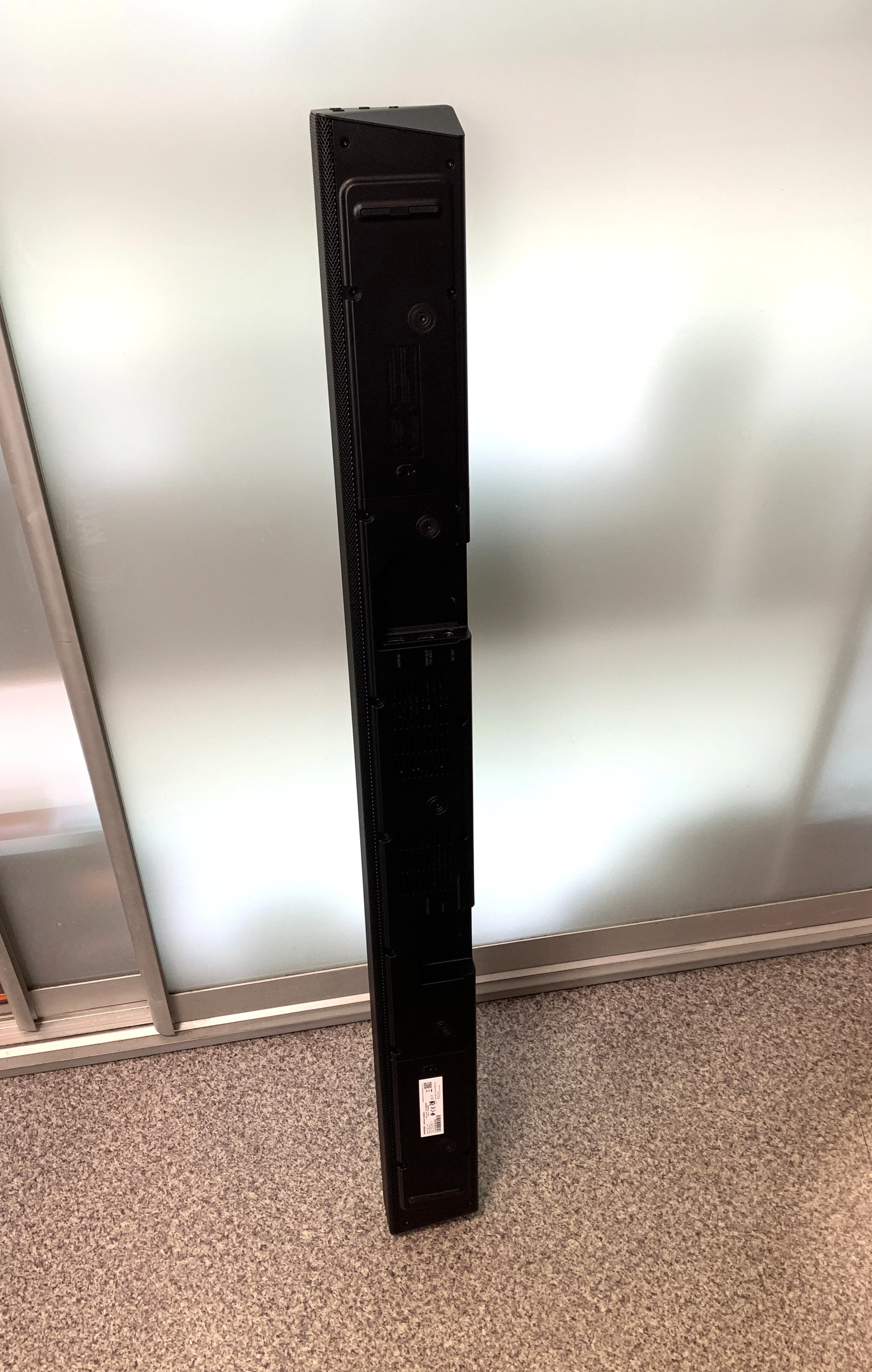 soundbar-samsung-hw-q60r-subwoofer-waga-produktu-360