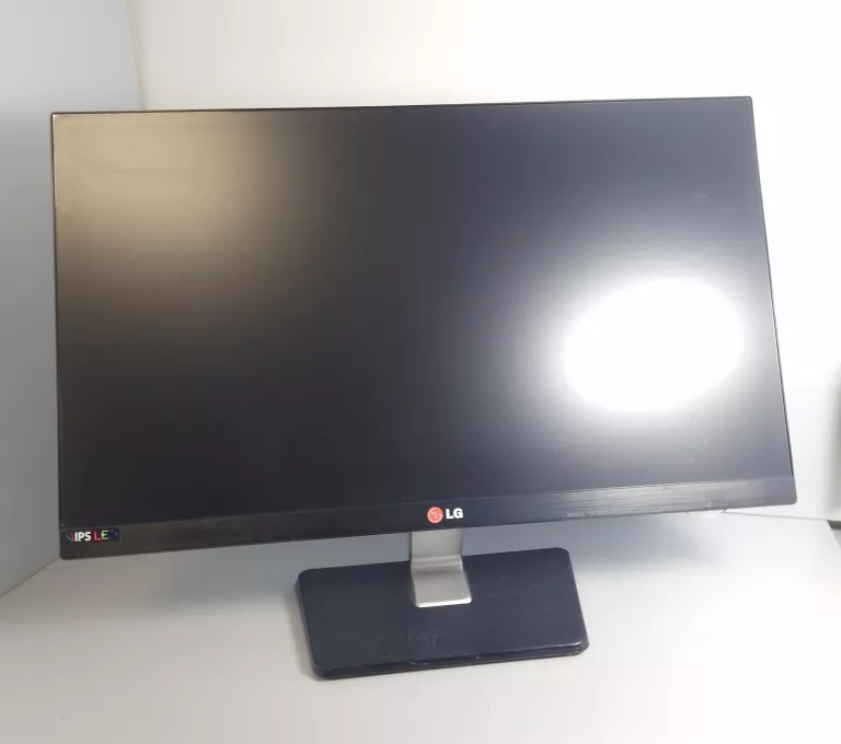 MONITOR LG IPS237L