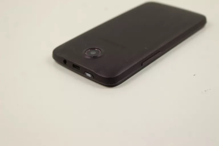 TELEFON LENOVO A820