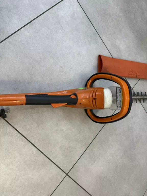 NOŻYCE DO ŻYWOPŁOTÓW STIHL HSE 71