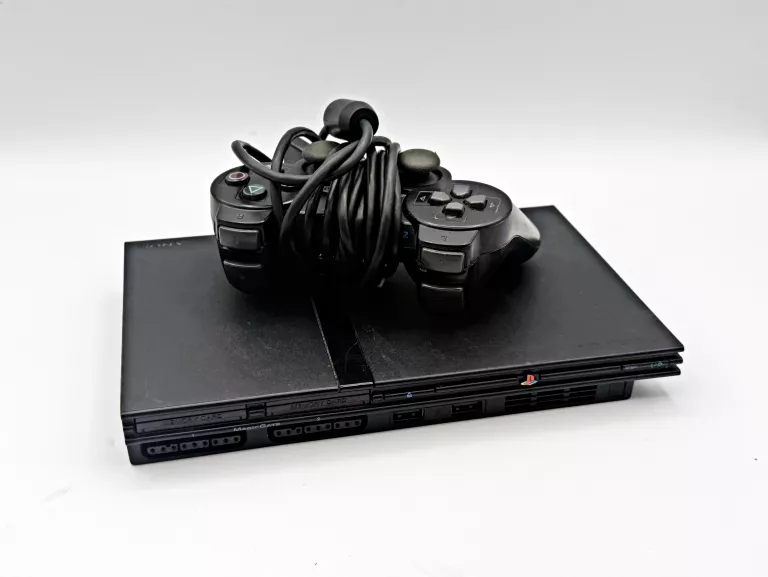 KONSOLA PLAYSTATION 2