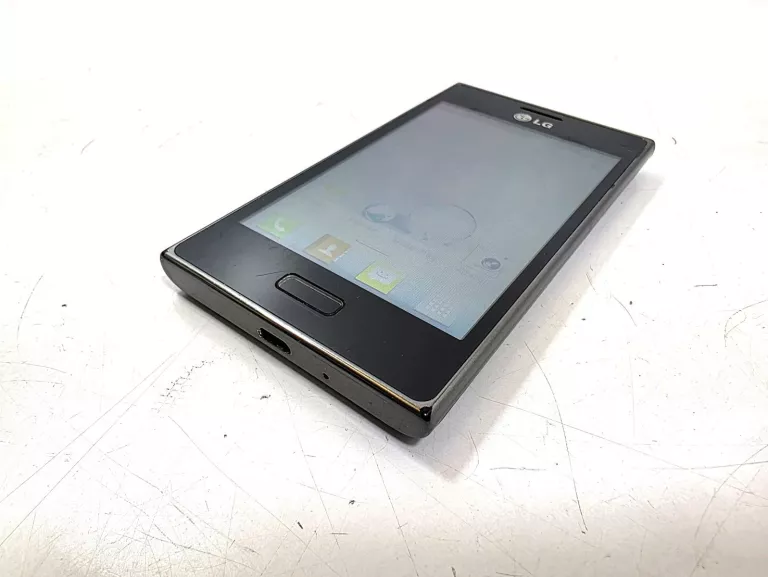 TELEFON LG E610