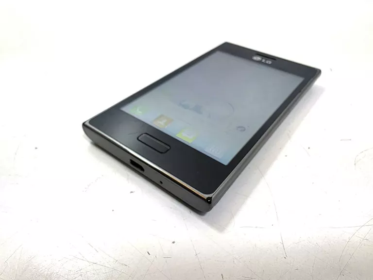 TELEFON LG E610
