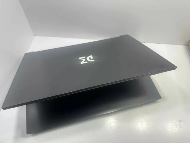 LAPTOP DREAM MACHINES I510 GEN GTX 1660 TI