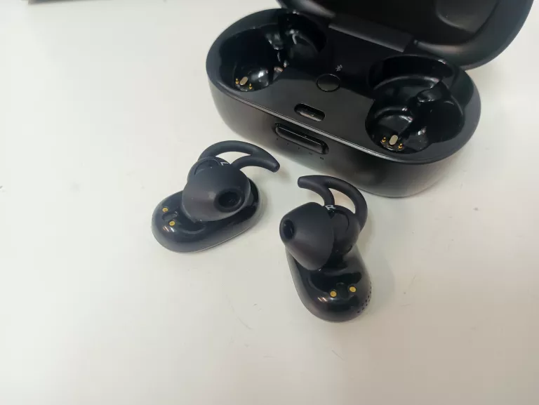SŁUCHAWKI BOSE QUIETCOMFORT EARBUDS