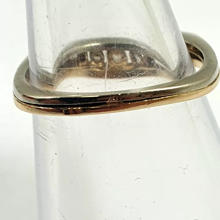 ZŁOTY PIERŚCIONEK CYRKONIE P:585 W:3,35G R:14