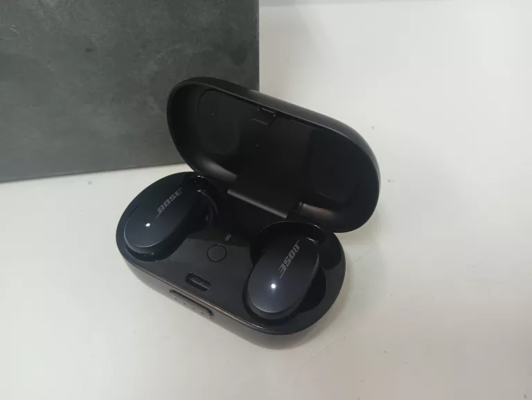 SŁUCHAWKI BOSE QUIETCOMFORT EARBUDS