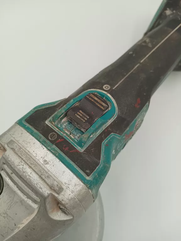 SZLIFIERKA KĄTOWA MAKITA DGA 506 + AKUMULATIR 5AH