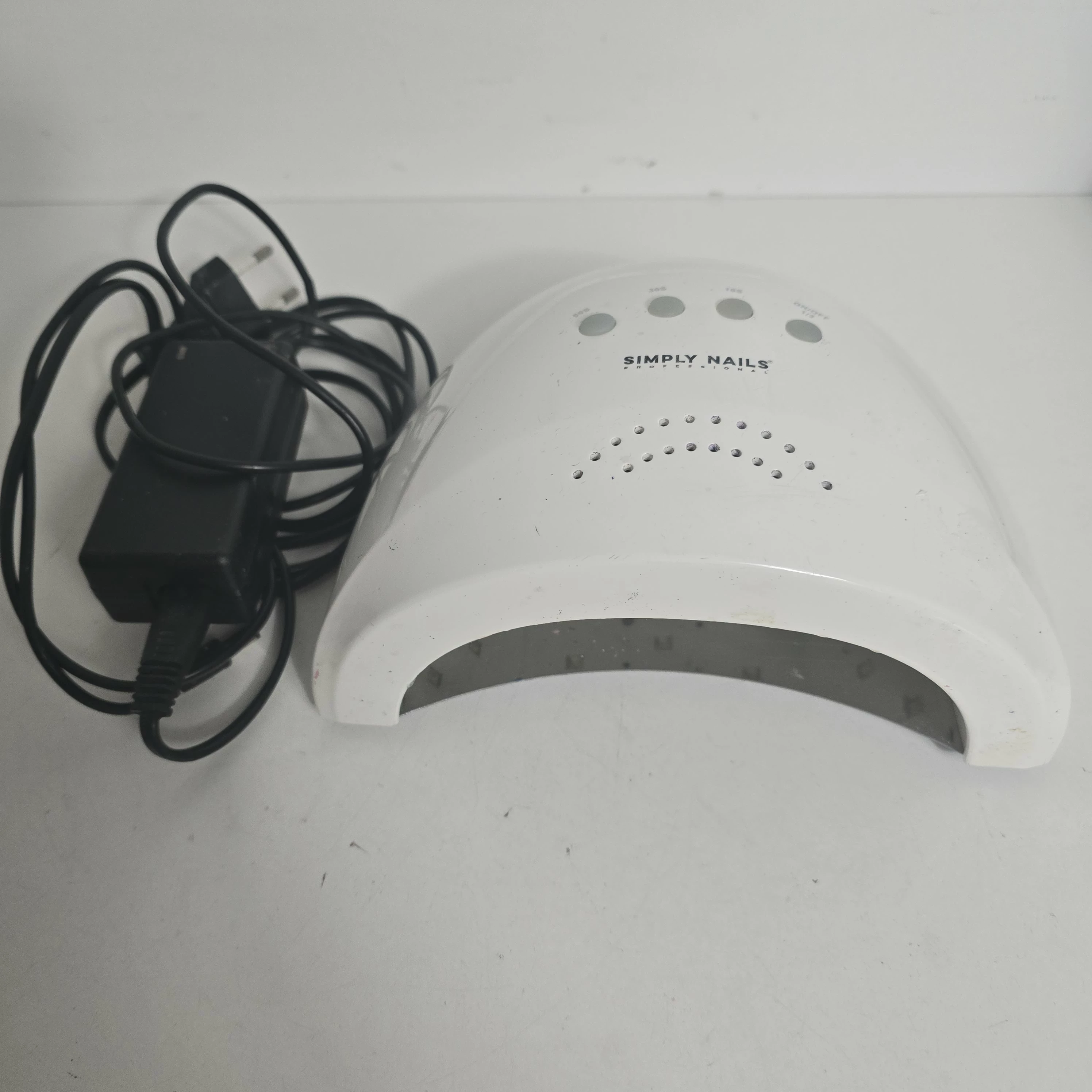 lampa-do-paznokci-simply-nails-limanowskiego-2-sj-olsztyn