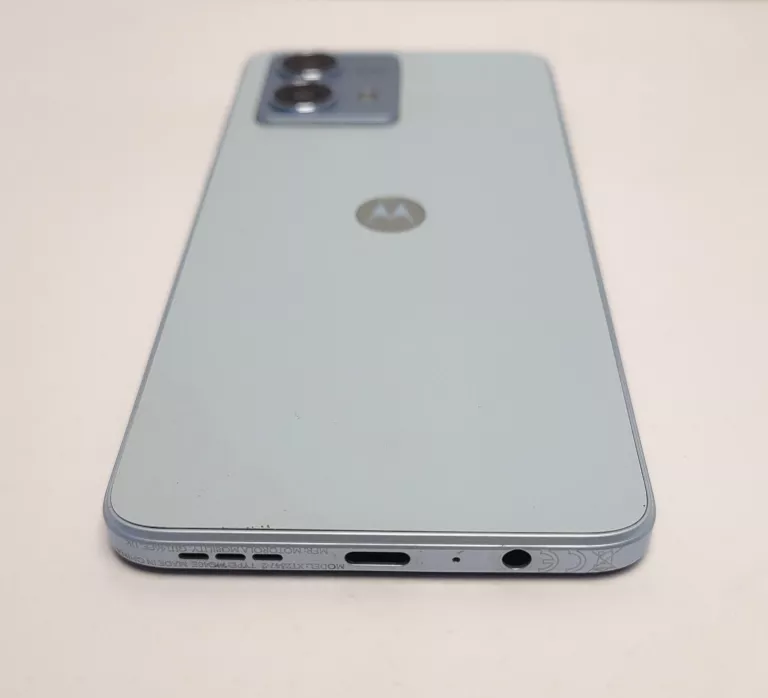 TELEFON MOTO G84 5G 12/256GB