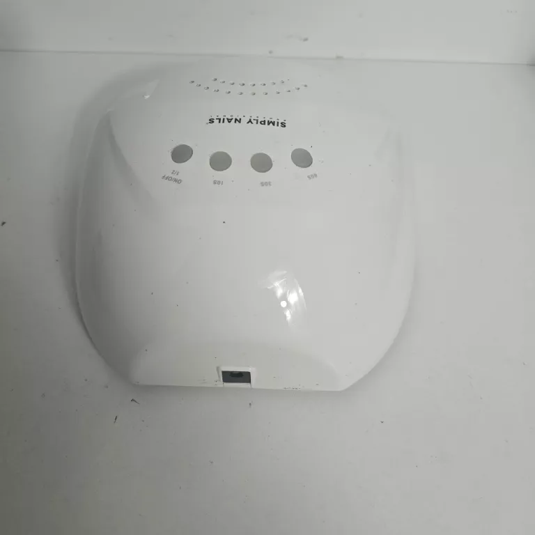 lampa-do-paznokci-simply-nails-moc-600