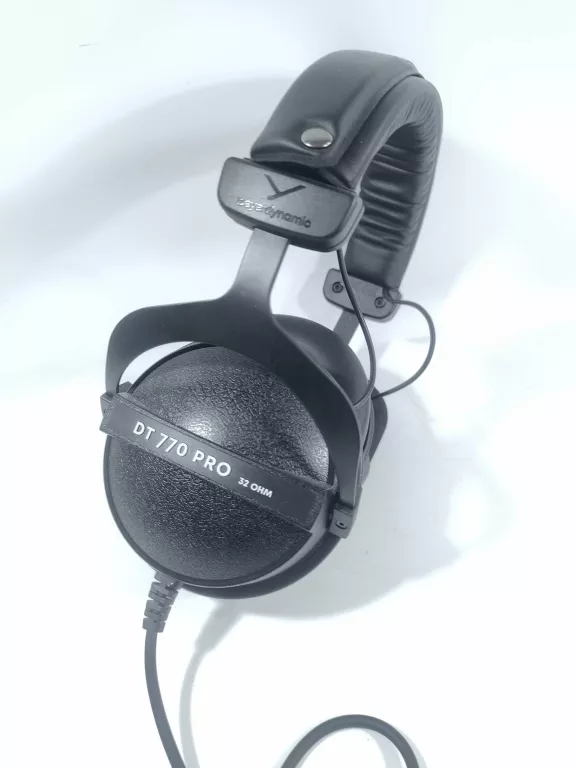 SŁUCHAWKI BEYERDYNAMIC DT770 PRO 32OHM