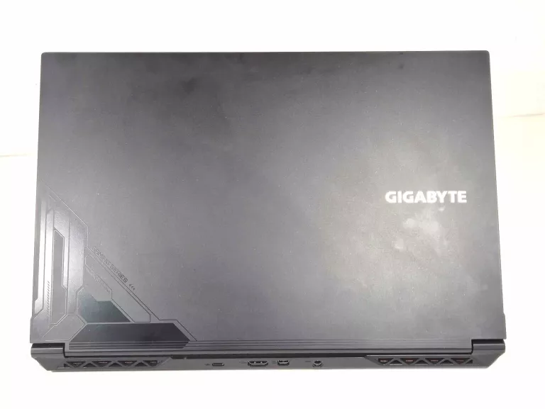GIGABYTE G5 I7/16GB/512SSD/RTX4050