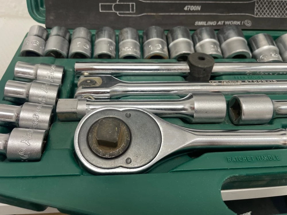 zestaw-kluczy-nasadowych-hans-24-szt-12-4624m-opolska-31-krapkowice