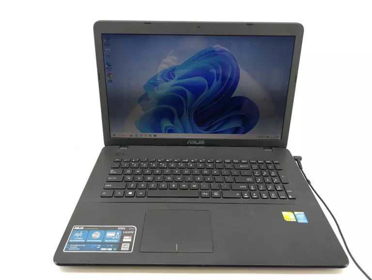 LAPTOP ASUS X751L I5-4210/ HDD1000GB/ 8GB/ GEFORCE 840M/ WINDOWS 11