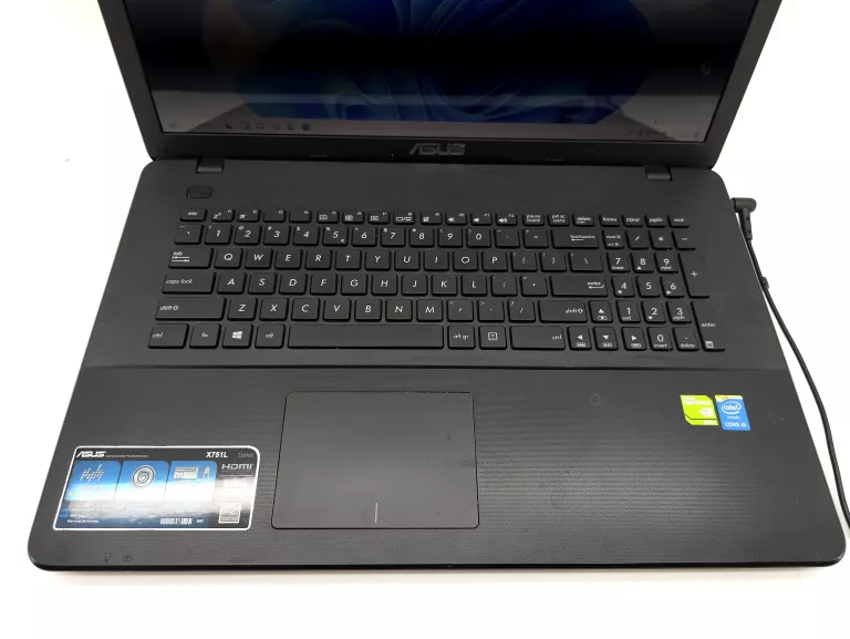 LAPTOP ASUS X751L I5-4210/ HDD1000GB/ 8GB/ GEFORCE 840M/ WINDOWS 11