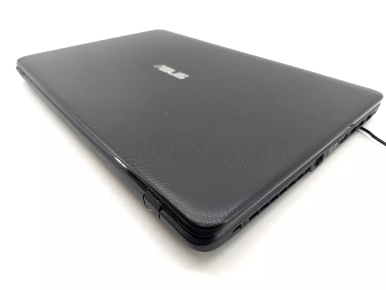 LAPTOP ASUS X751L I5-4210/ HDD1000GB/ 8GB/ GEFORCE 840M/ WINDOWS 11