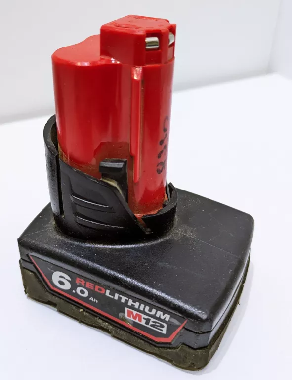 AKUMULATOR MILWAUKEE M12 B6 6AH
