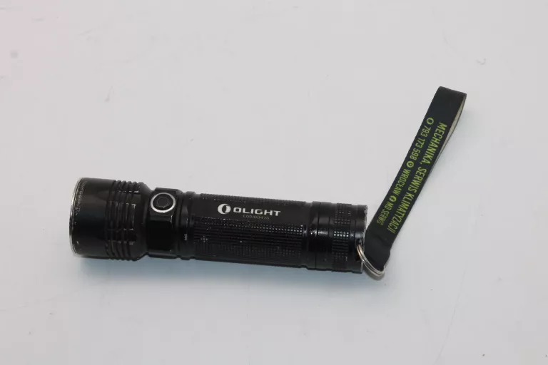 LATARKA OLIGHT R40 SEEKER