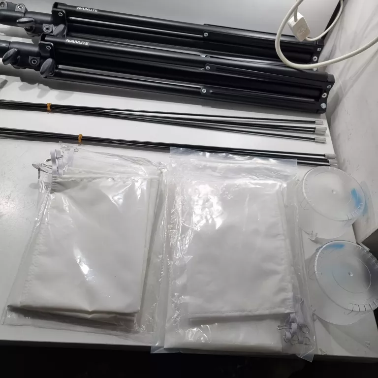 ZESTAW STUDYJNY NANLITE FS-300B BI-COLOR 2 LIGHT KIT