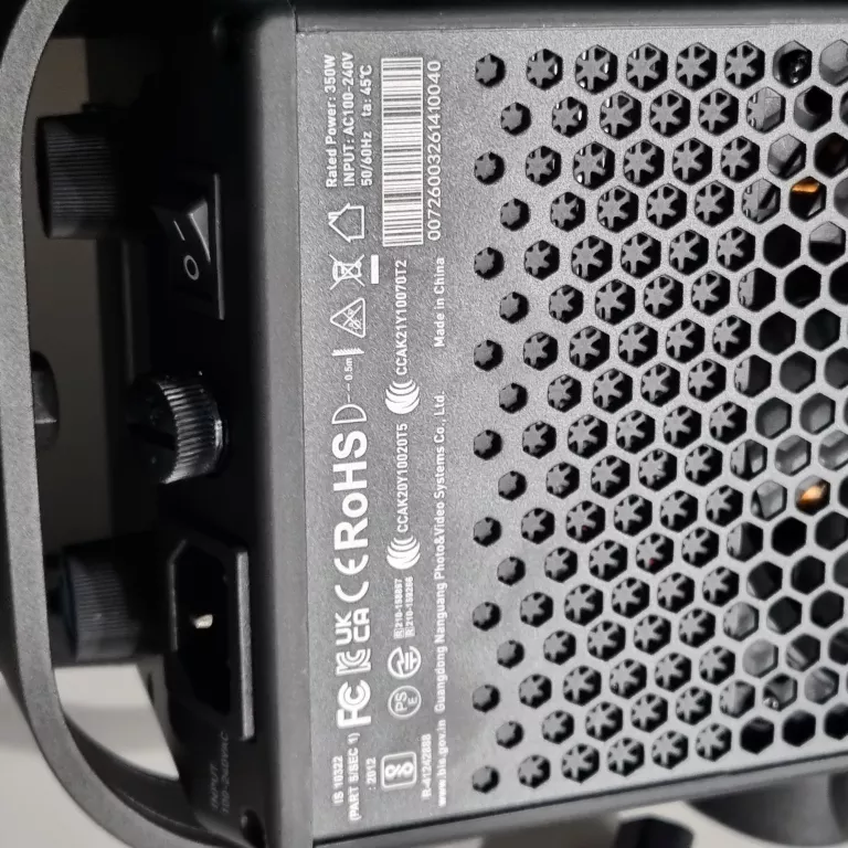 zestaw-studyjny-nanlite-fs-300b-bi-color-2-light-kit-ean-gtin-6949987426172