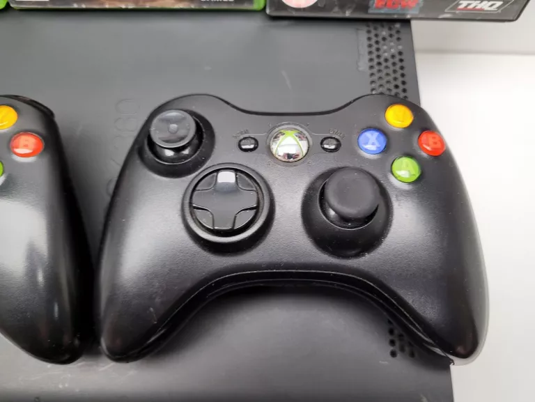 KONSOLA MICROSOFT XBOX 360 120GB | 2X PAD | KINECT | ZESTAW!