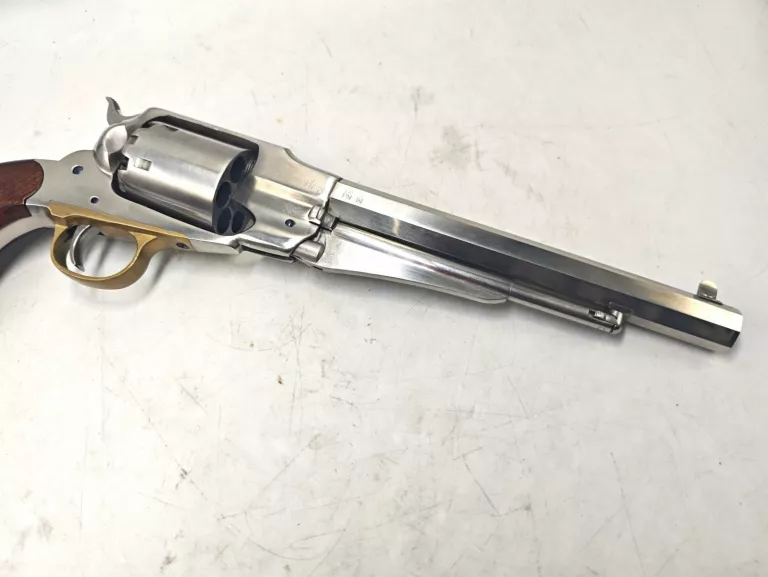 REWOLWER CZARNOPROCHOWY UBERTI NEW IMPROVED ARMY 1858 KAL 44 + AKCESORIA
