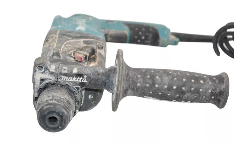 MŁOTOWIERTARKA MAKITA HR2470 SDS 780W