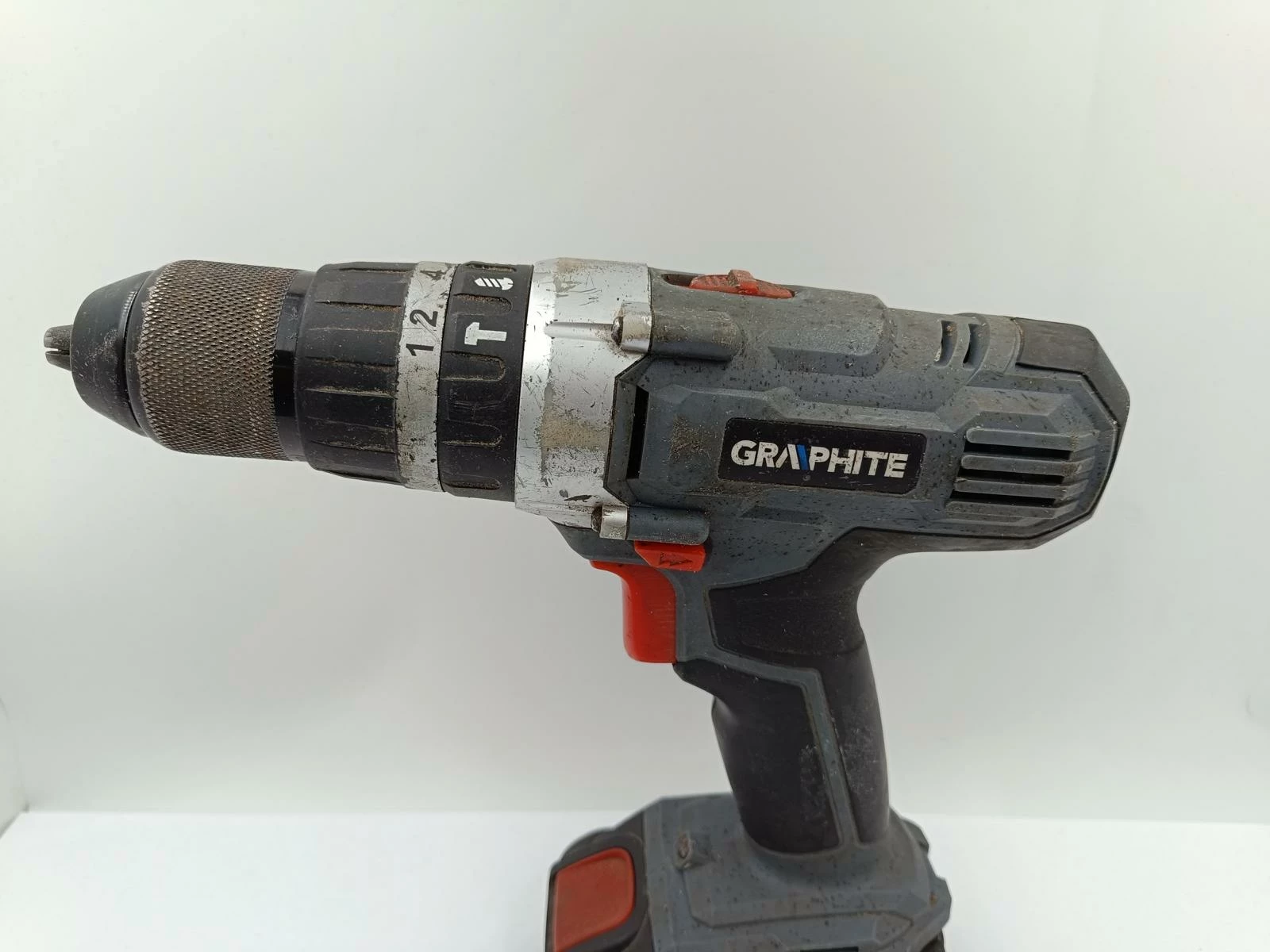 wkretarka-graphite-58g010-akumulator-4ah-ladowarka-ean-gtin-5902062035387