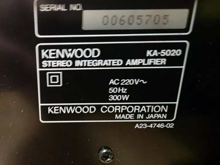 AMPLITUNER KENWOOD KA-5020 300W +  SUBWOOFER SONY