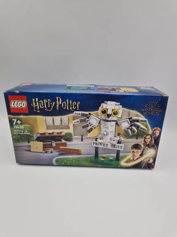 KLOCKI LEGO HARRY POTTER 76425  HEDWIGA Z WIZYTĄ NA UL. PRIVET DRIVE 4