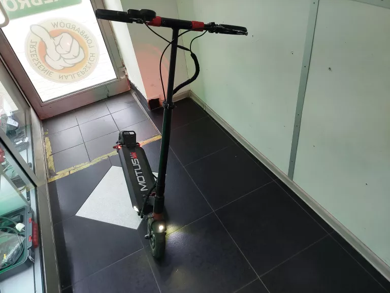HULAJNOGA ELEKTRYCZNA TECHLIFE X5S