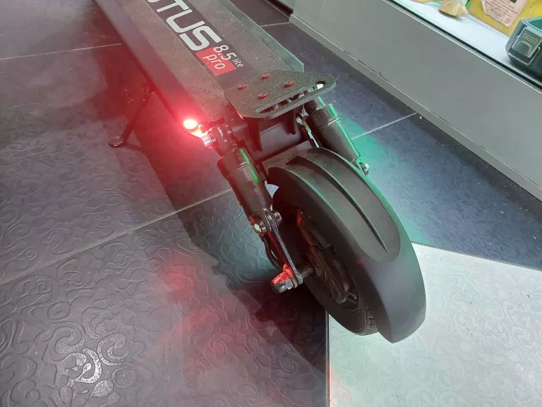 HULAJNOGA ELEKTRYCZNA TECHLIFE X5S