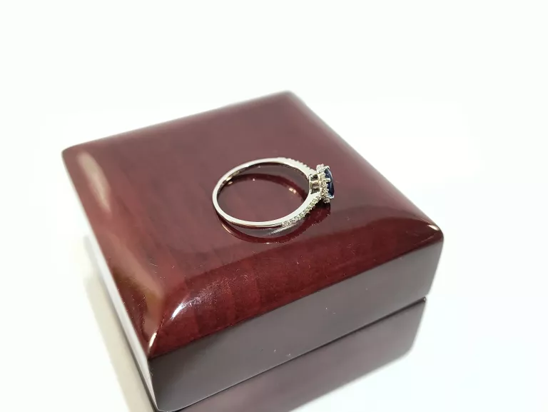 ZŁOTY PIERŚCIONEK DIAMENT 0.15CT P375 1,28G R15