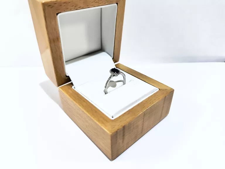 ZŁOTY PIERŚCIONEK DIAMENT 0.15CT P375 1,28G R15