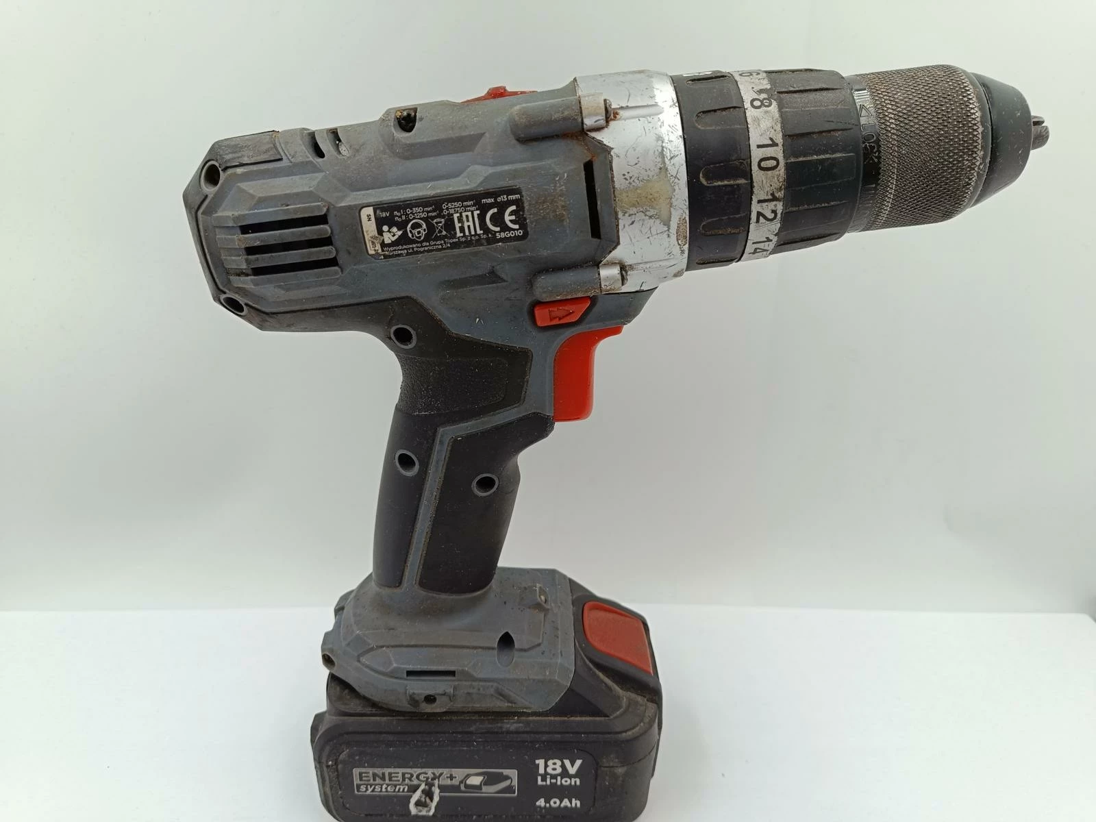 wkretarka-graphite-58g010-akumulator-4ah-ladowarka-rodzaj-silnika-204657-221321