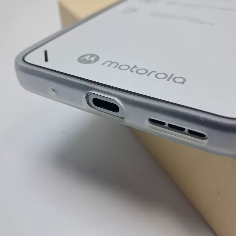 TELEFON MOTOROLA MOTO G15