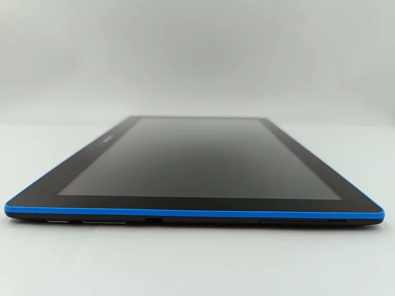 tablet-lenovo-tab-a10-etui-transmisja-danych-217-1024