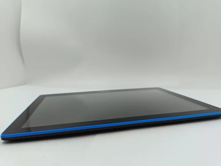 tablet-lenovo-tab-a10-etui-stan-11323-2