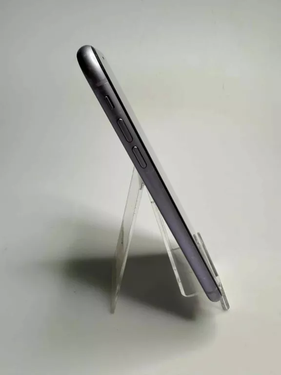 SMARTFON APPLE IPHONE 11 4/64GB