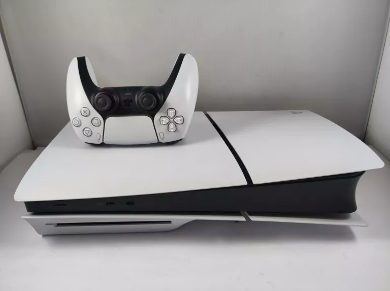 KONSOLA SONY PS5 SLIM 1TB PAD KARTON