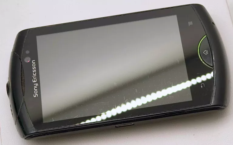 TELEFON SONY ERICSSON WT19I BEZ ŁADOWARKI