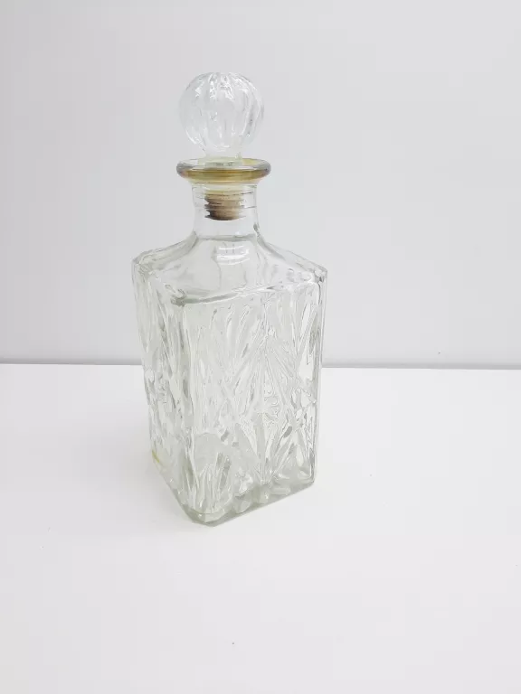 STYLOWA KARAFKA DO WHISKY