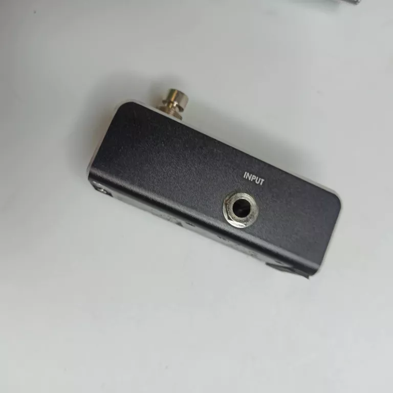 KOMPAKTOWY TUNER PODŁOGOWY WARWICK ROCKTUNER RT PT 1
