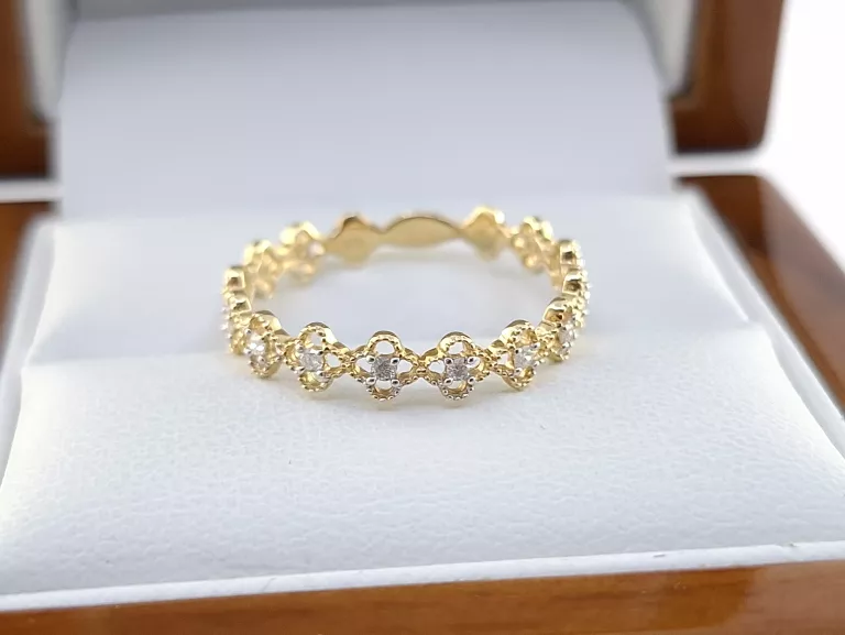 ZŁOTY PIERŚCIONEK Z BRYLANTAMI 0,12CT P375 0,92G R 18