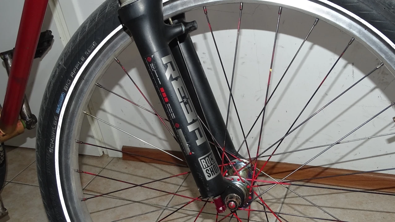 rower-dirtowy-stunt-ns-bikes-metropolis-3-328cm-m-material-ramy-179-5