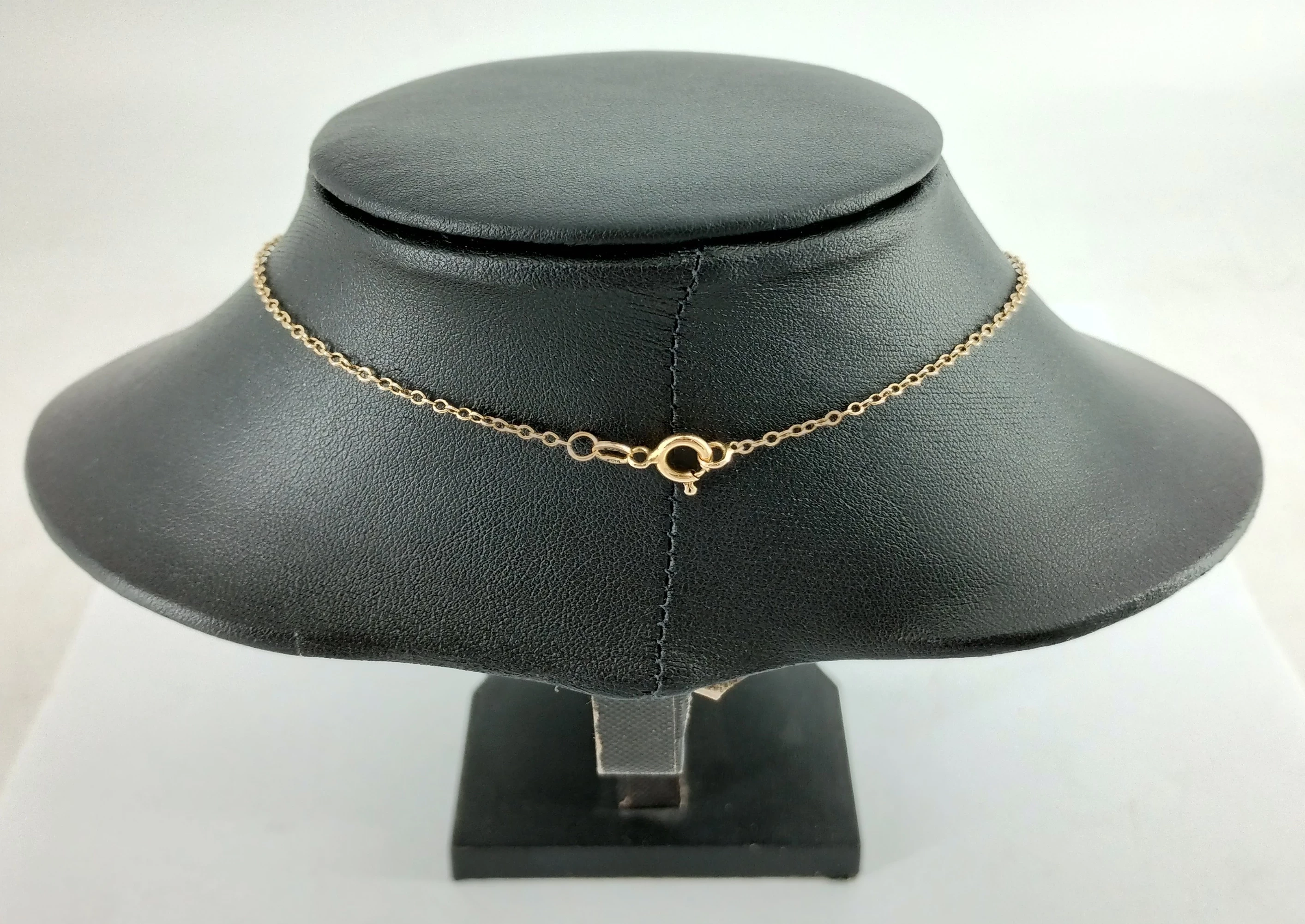 przesliczny-zloty-lancuszek-z-motylem-750550g-marka-226434-1704211