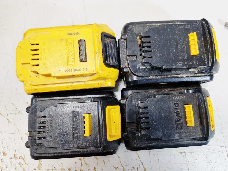 ZESTAW KLUCZ UDAROWY DEWALT DCF894 | 4X AKUMULATOR | ŁADOWARKA | WALIZKA